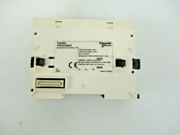 Schneider Electric - TWDARI8HT - Twido analog giriş modülü - 24 V DC besleme - 8 giriş sıcaklık PTC/NTC - 1